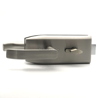 ZMD122-096-2 Замок с нажимной ручкой без притвора.