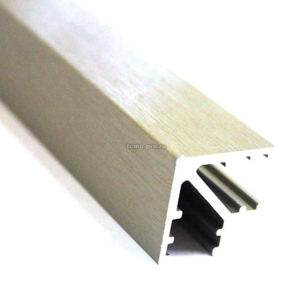 7675 Профиль угловой 90° для стекла 8 мм 2500 мм