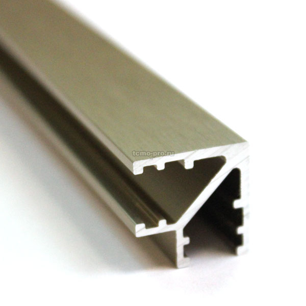 7675 Профиль угловой 90° для стекла 8 мм 2500 мм