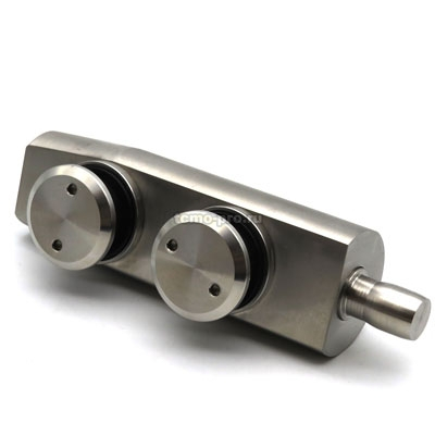 Фитинг на фрамугу 306 с осью | Вектор